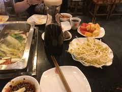 -百年川椒重庆老火锅(光谷店)