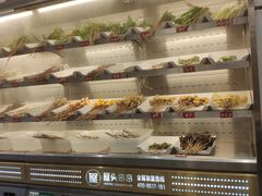 自助取餐区-屋头串串(新街里店)