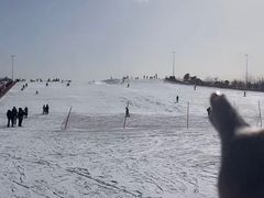 -华彬猛犸滑雪场