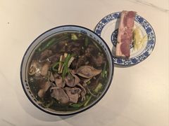 -镇南锅盖面馆(解放路店)