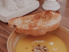 -玲婧胡同·生日蛋糕·餐厅(嘉里城店)