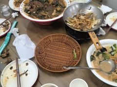 -鲁南仔·滕州炒鸡(经三路店)