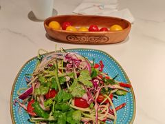 新疆老虎菜-清真·卡德尔大叔新疆主题餐厅(龙汇路店)