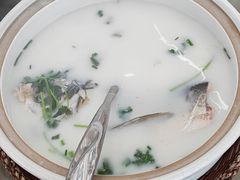 -紫藤园·天目湖大鱼头(南山竹海店)