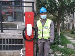 -TESLA 特斯拉(上海太古汇体验店)
