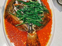 -煲王粤菜餐厅(中侨中心店)