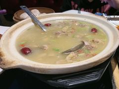 炖客家胡椒猪肚鸡-高第街56号港式餐厅(山大路店)