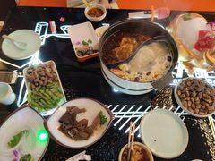-星璨火吧KTV聚会餐厅(丰庆路店)