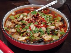 -江上荟·创意中国菜(绿地缤纷城店)