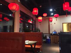 卡座-渔民船说·北塘海鲜·天津菜·海肠捞饭(北塘古镇店)