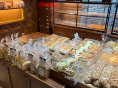 -红跑车蛋糕世界(网巾市店)