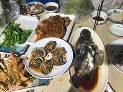 -阿浪海鲜连锁加工店(B栋2排1号火车头店)