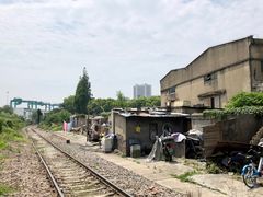 -全家便利店(中原二店)