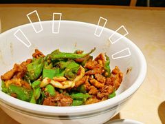 辣椒炒肉-大碗先生(万家丽店)