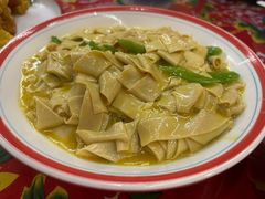 -闯关东东北农家菜(崂山石老人店)