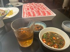 -鲜入唯煮·港式海鲜牛肉火锅(金宝街店)