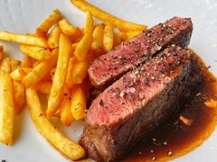 谷饲肉眼牛排配薯条-福楼法餐厅FLO