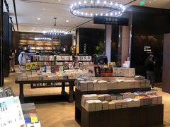 -泡泡玛特POPMART(苏州诚品生活店)