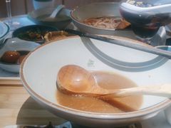 -百春原湖南牛肉粉(百联世纪店)