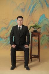 -罗马经典婚纱摄影·轻奢化定制