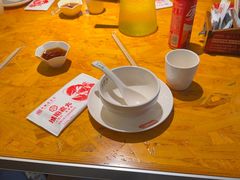 -琥珀老六龙虾(四里河店)