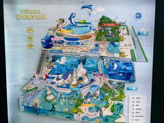 -多彩贵州城极地海洋世界