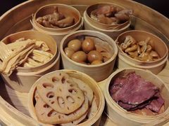 -卤校长老火锅(杨家坪直营店)