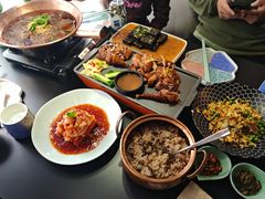 -桥边小楼·手工云南菜·古城观景小楼