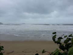 台风中的亚龙湾-三亚亚龙湾红树林度假酒店