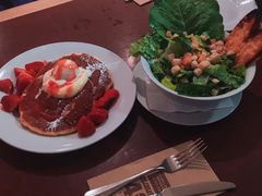 -Pancakes on the rocks(Darling Harbour)