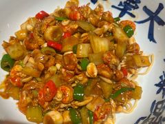 -李犟大爆鳝面·手工蟹黄包(湖滨西湖店)