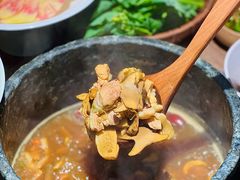 -蘑界·野生菌火锅(深业上城店)