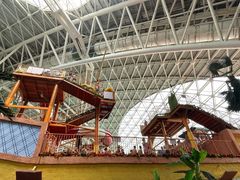 -天山海世界·米立方