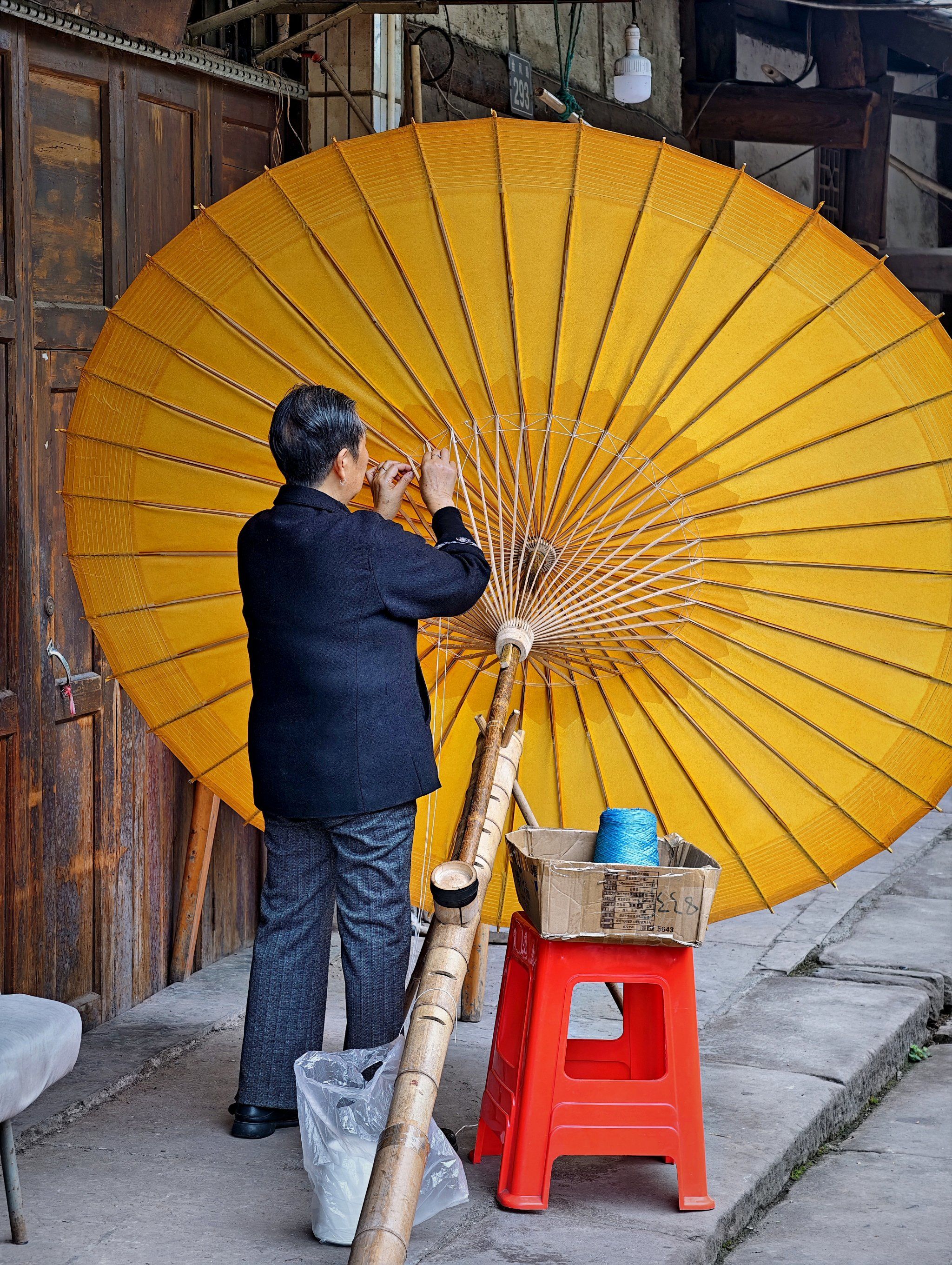 百年非遗油纸伞,四川这座小镇太值得去了