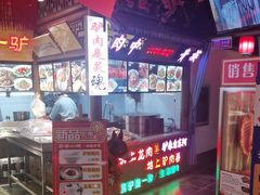 -乔家小院•非遗驴肉•青岛菜(滨河路店)