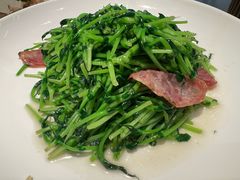 -潮界(凯德晶萃店)