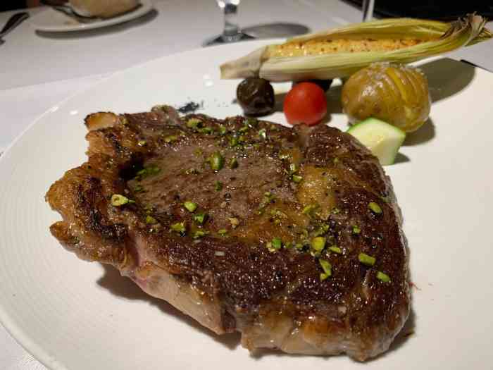 王品牛排(中山北店)-"2020大年初一,跟家人一起来这里用餐,.