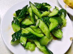 拍黄瓜-大槐树烤肉馆