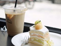 -black rainbow coffee