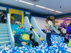 -孩子王童乐园(马群店)