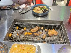 -马路牙子烧烤音乐酒馆(望京店)