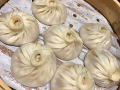-馋三尺蟹粉小笼(人民广场店)