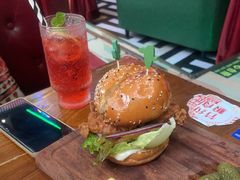 -Famous肥猫墨西哥音乐餐吧(五棵松华熙LIVE店)