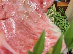-山川小町·极番烧肉(新地假日广场店)