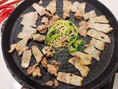 -焱味真•韩牛自助烤肉(大学城店)