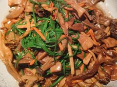 -纳鲁孜·新疆特色餐厅(上海悦荟广场店)