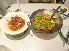 -费大厨辣椒炒肉(房山龙湖天街店)