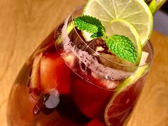 桑歌莉娅-The Diner X餐厅(青岛万象城店)