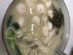 -明呈黄鱼面馆(斜土路店)