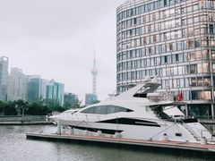 -北外滩百艇汇游艇俱乐部